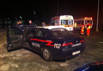 Porto di Riposto: auto finisce in mare VIDEO
