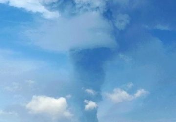 Etna, cala intensità attività eruttiva: riapre aeroporto