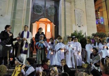 Aci Trezza, presepe vivente degli alunni della &ldquo;R. Rimini&rdquo;