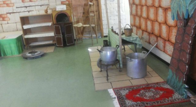 Giarre, scuola dell’infanzia organizza cartellone natalizio “fai da te” per S. Maria La Strada