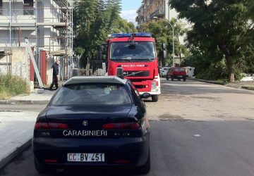 Giarre, clamoroso furto nel teatro incompiuto attaccato da un incendio. Danni per 40 mila euro