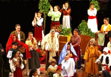 Un Natale tutto siciliano col Gruppo Folk Naxos
