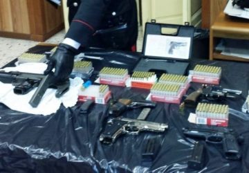 Catania, scoperto un arsenale a San Cristoforo