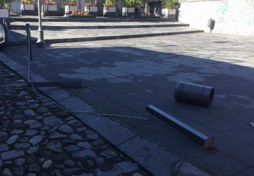 Giarre, vandalismo sfrenato al Camposanto vecchio