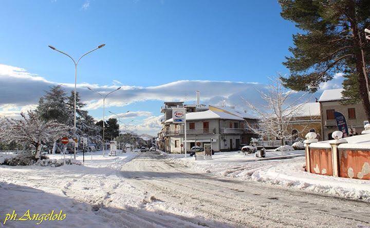 Linguaglossa: domani scuole chiuse. Mercoledì apriranno gli impianti scioviari
