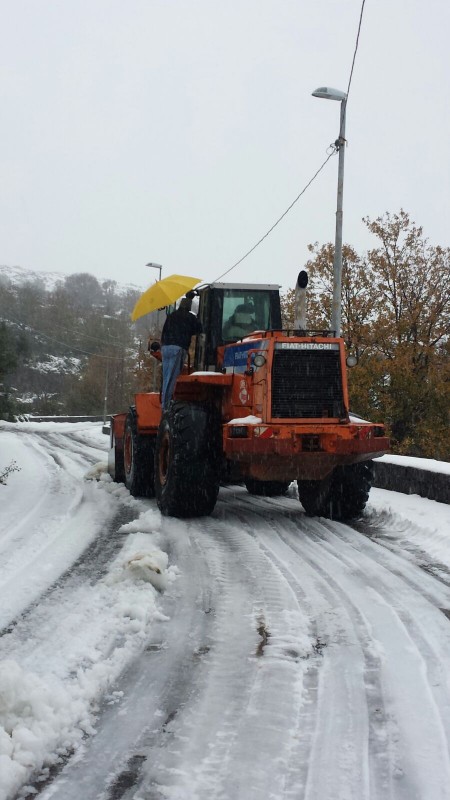Mascali, emergenza neve: interventi a Puntalazzo e via Nocille