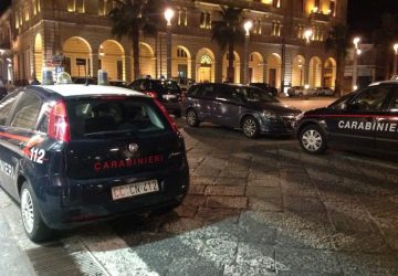 Riposto, inseguimento e poi arresto per rapina di un 16enne marocchino in un bar del centro