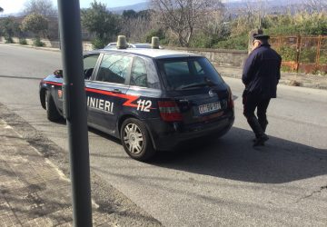Giarre, controlli dei carabinieri in corso a Macchia