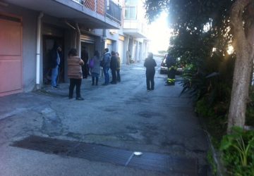 Giarre, cade dalla scala e muore VIDEO