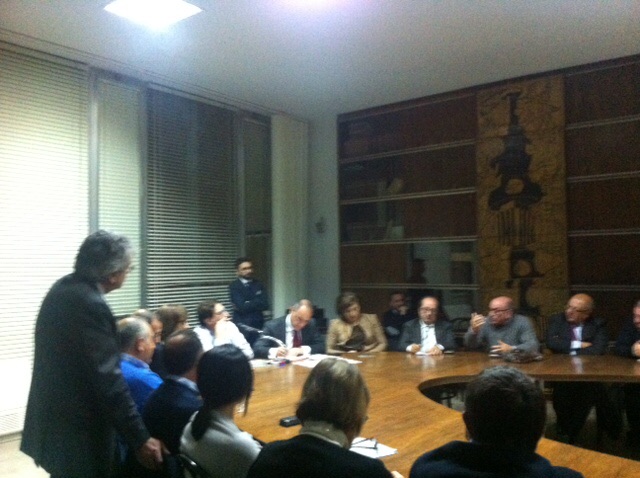 Riunione Ospedale con il presidente Crocetta: il sindaco Bonaccorsi abbandona il tavolo VD