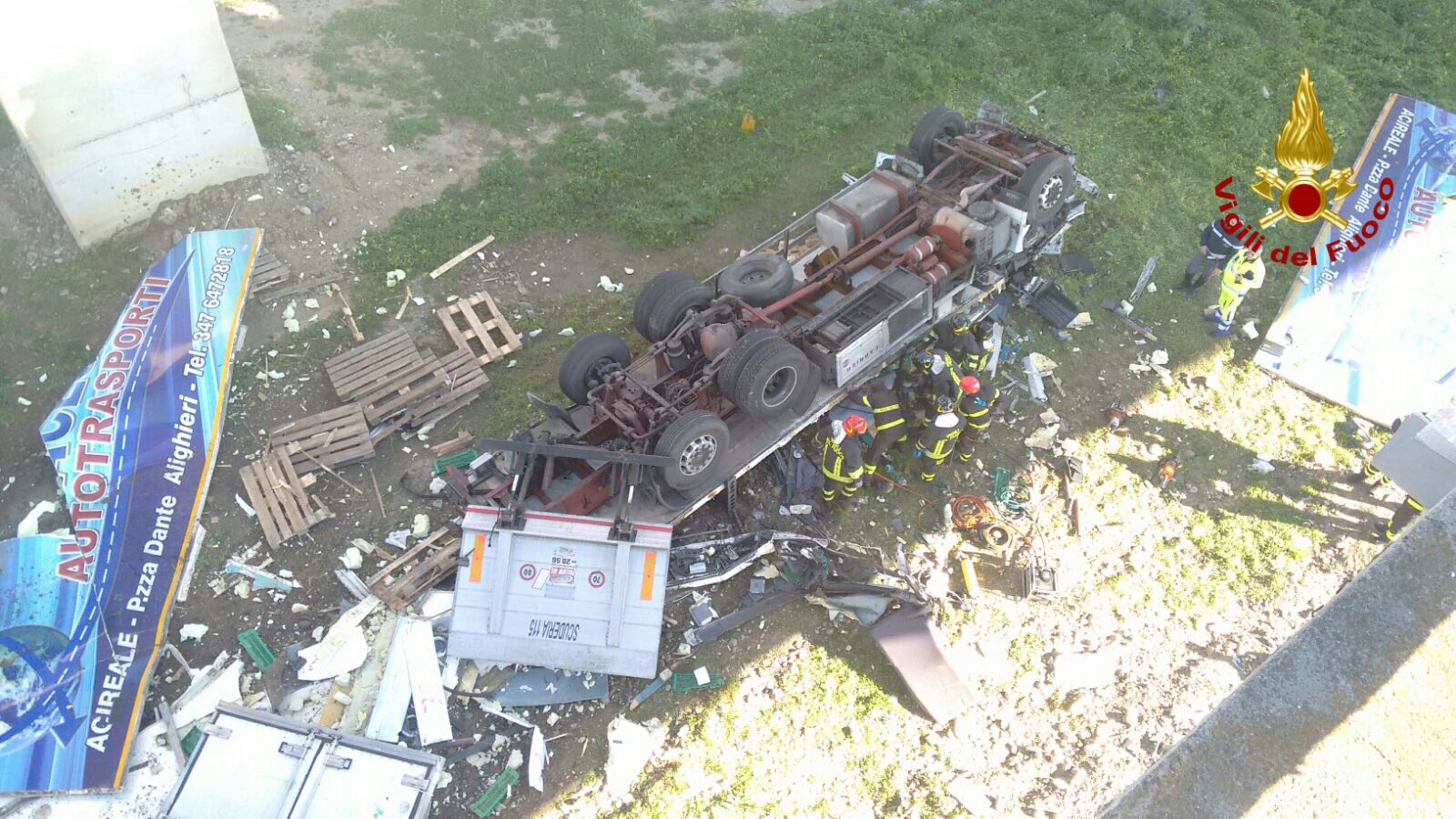 Tragico incidente sulla A19. Morto autotrasportatore, ventiduenne, nativo di Acireale VIDEO