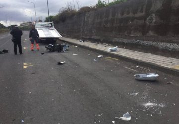 Giarre, incidente mortale in via Di Svevia. Vittima un 17 enne di S. Venerina  VD