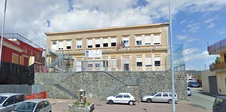 Scuola media Ungaretti di Macchia di Giarre, consegnati all&rsquo;impresa i lavori di recupero e messa in sicurezza