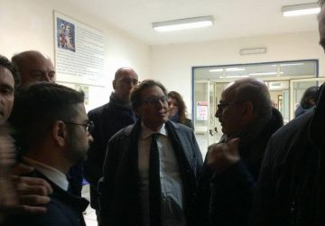 Ospedale Giarre, vertice tra il governatore Crocetta e assessore Gucciardi