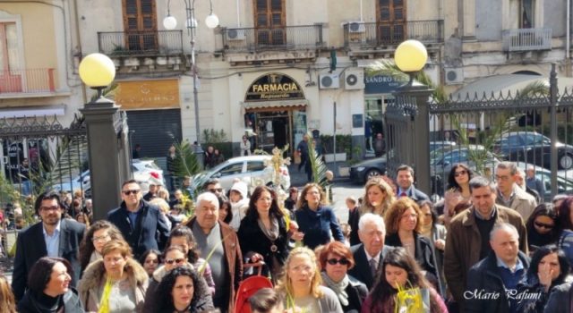 Giarre, nello splendore del Duomo la prima domenica delle palme dopo la riapertura FOTOGALLERY