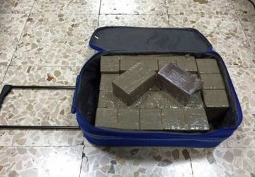 Catania: &ldquo;pizzicato&rdquo; al casello autostradale con 25 kg di hashish. Arrestato