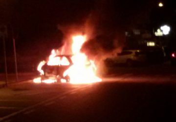 Giardini Naxos, auto di un fiumefreddese distrutta da sospetto incendio doloso