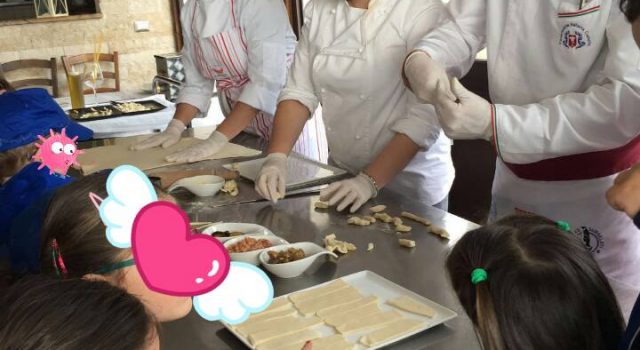 Giarre, la Scuola dell’infanzia del 1° Istituto comprensivo a scuola di cucina