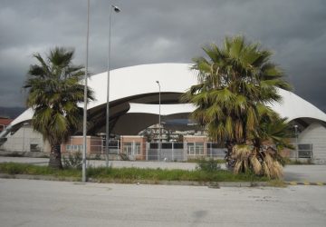 Giarre, la telenovela infinita sul PalaGiarre. Che resta ancora chiuso