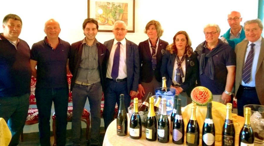 A Randazzo una giornata “spumeggiante”