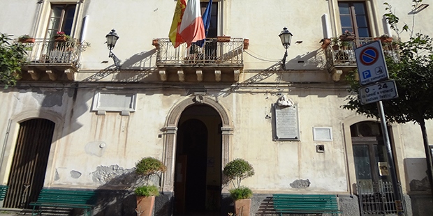 Giardini Naxos… Habemus Papam!
