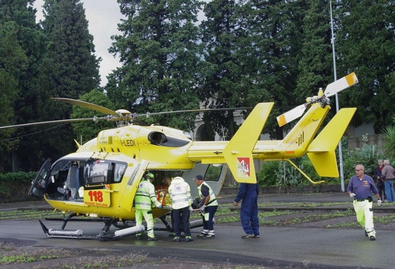Mascali, grave incidente sul viale Immacolata. Interviene elisoccorso