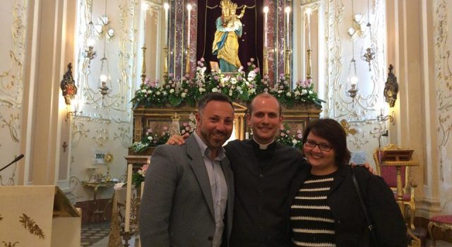 Santa Maria La Strada: il Santuario ha premiato “Strade diverse – Donne della Misericordia”