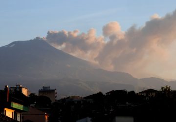 Etna, nuova fase eruttiva