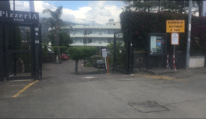 Mascali, malore studenti. Sindaco Messina ordina chiusura Atlantis Palace Hotel