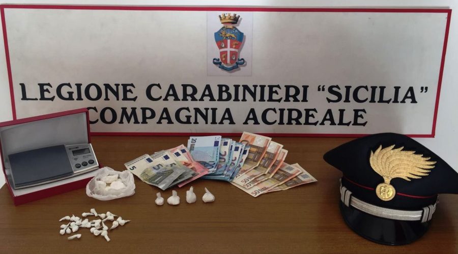 Acireale, arrestato spacciatore di cocaina