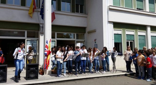 Giarre, 1° Istituto “Giuseppe Russo”, inaugurata la settimana delle lingue straniere