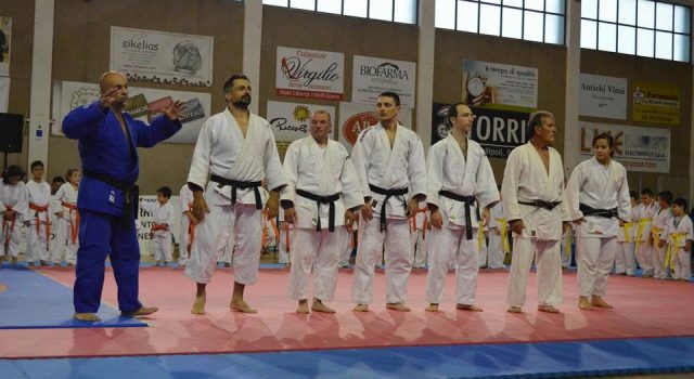 Giarre, Judo: passaggio cinture alla Meetings Sport, con padrini d’eccezione i campioni di lotta Olimpica
