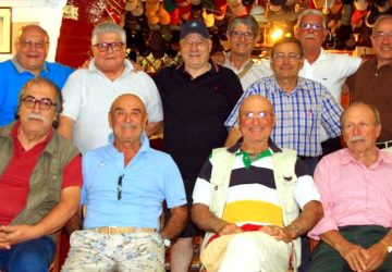 Rimpatriata naxiota degli ex alunni della scuola elementare “Vittorino da Feltre” di Taormina
