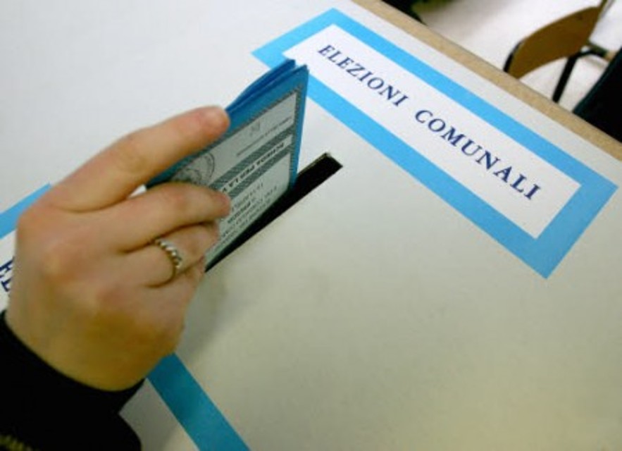 Giarre al voto dalle 7 alle 23. Vademecum