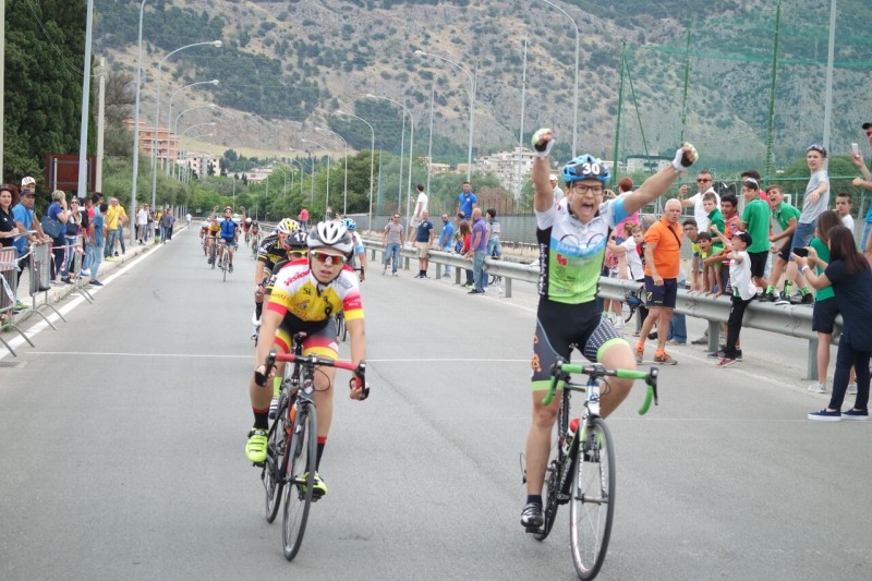 Ciclismo: il Team Toscano Giarre vince il campionato regionale Esordienti