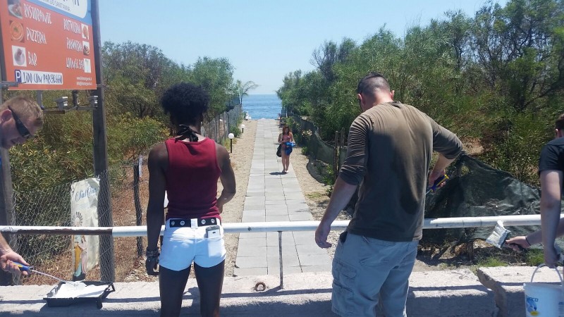 Mascali, militari Usa “abbelliscono” la pista ciclopedonale