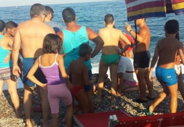 Mascali, Lido Luna Rossa: bagnante rischia annegamento in mare