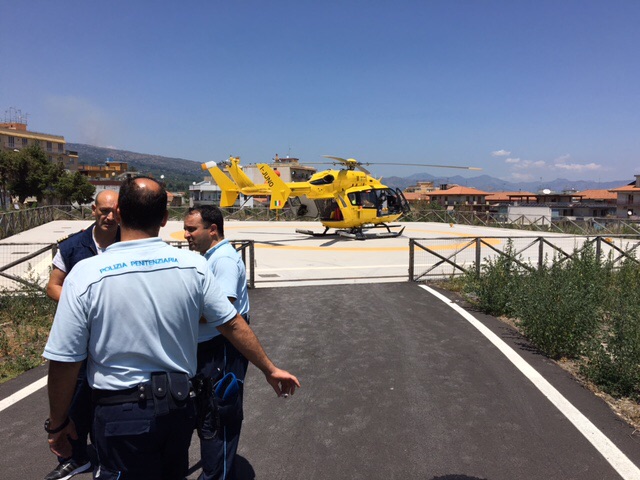 Giarre: detenuto accusa malore. Interviene elisoccorso