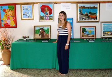 Giarre, pittura: Chiara Rapisarda, con successo. Otre 500 visitatori alla sua mostra.