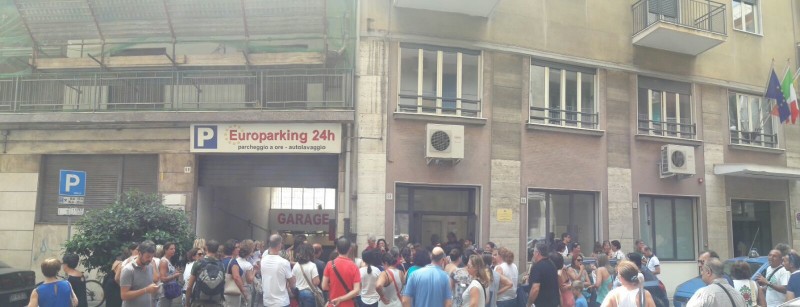Catania: continua la protesta dei docenti contro la mobilità-deportazione