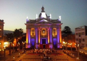 La Traviata con la regia di Marcello Lippi.  Un brindisi alla tradizione