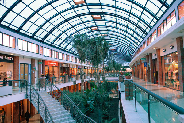 Ruba collane d’oro in una gioielleria a I Portali: arrestato 39enne di Mascalucia