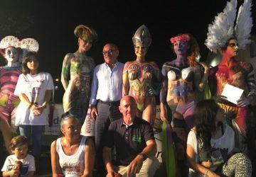Riposto, straordinaria kermesse di bodypainting