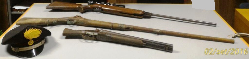 Blitz nelle campagne di Adrano: sequestrate armi e munizioni. Un arresto