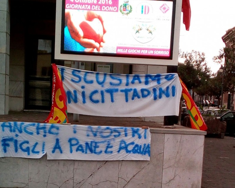 Pedara, operatori ecologici in sciopero. L’USB: “Garanzie per i lavoratori o sciopero ad oltranza”
