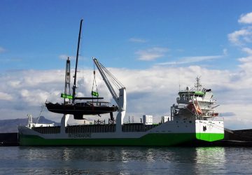 Riposto: imbarco riuscito per l&rsquo;Akalam, la Marvel Scan ha lasciato il porto