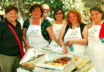 Le straordinarie &ldquo;mamme&rdquo; di Motta Camastra