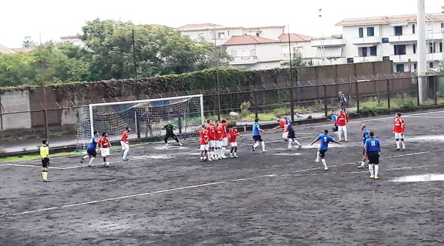 Russo Calcio – Valdinisi, solo un punto per iniziare