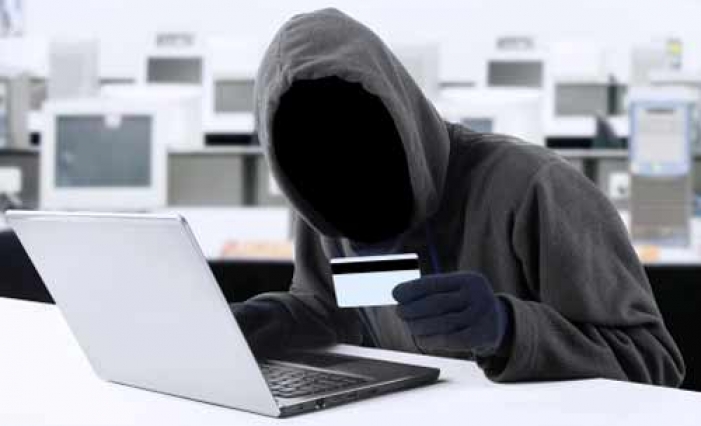 Truffe online: 275 denunciati e 3 arresti in un anno. Oltre 800 le vittime nella Sicilia orientale