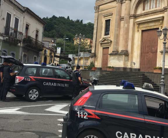 A Mascali "droghe per tutti i gusti": arrestato 33enne. Nascondeva in un container circa 7 kg di droga